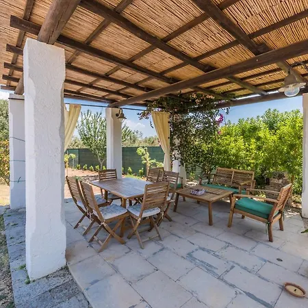 Il Trullo - Tia Maria Country Casa de Férias Racale